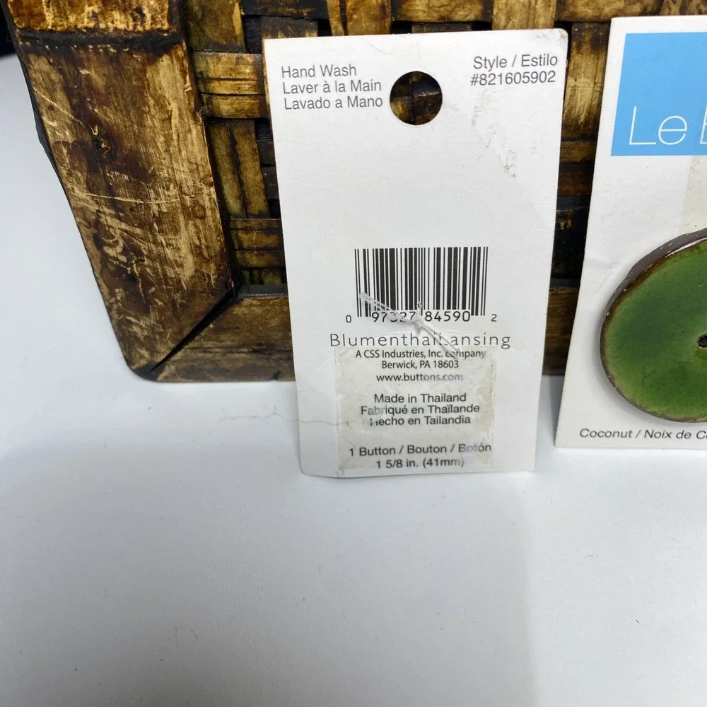 VTG Le Bouton Coconut Wood Buttons 1.5